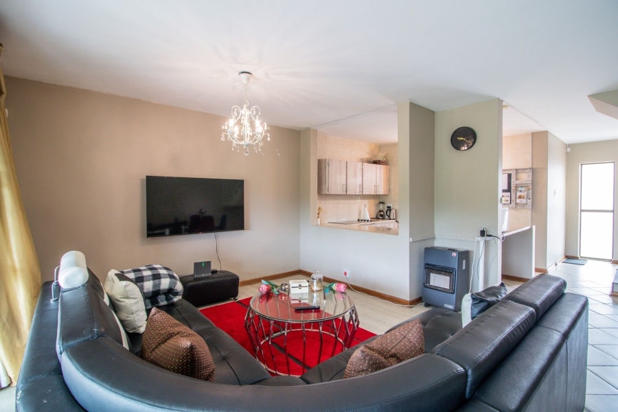 To Let 3 Bedroom Property for Rent in Beacon Bay Eastern Cape